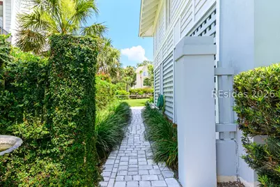 31 Ocean Point S, Hilton Head Island, SC 29928 - Photo 6