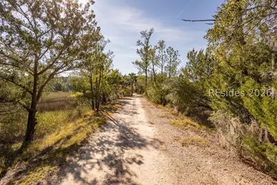 230 Old Plantation Drive W, Beaufort, SC 29907 - Photo 16