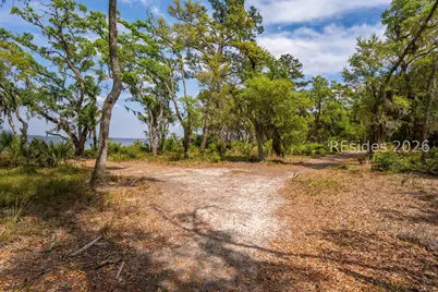 230 Old Plantation Drive W, Beaufort, SC 29907 - Photo 12