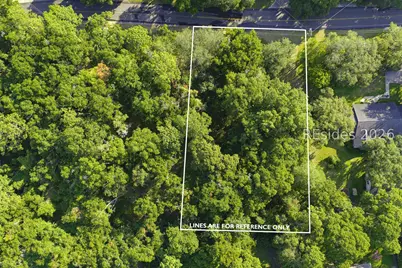 121 Spanish Point Drive, Beaufort, SC 29902 - Photo 2