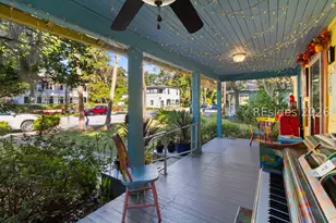27 Calhoun St, Bluffton, SC 29910 - Photo 4