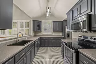 17 Tucker Ridge Ct, Hilton Head Island, SC 29926 - Photo 16