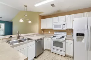 107 Heartstone Cir, Bluffton, SC 29910 - Photo 8