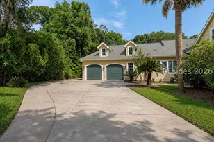 81 Dolphin Point Dr, Beaufort, SC 29907 - Photo 2