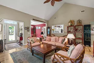 47 Thomas Sumter St, Beaufort, SC 29907 - Photo 6