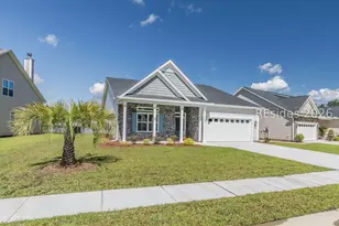 327 Fort Sullivan Dr, Ridgeland, SC 29936 - Photo 2