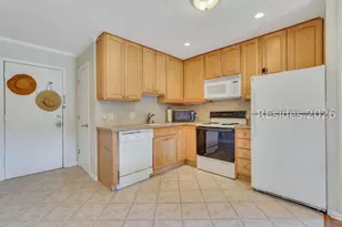 40 Folly Field Rd, Hilton Head Island, SC 29928 - Photo 32