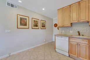40 Folly Field Rd, Hilton Head Island, SC 29928 - Photo 28