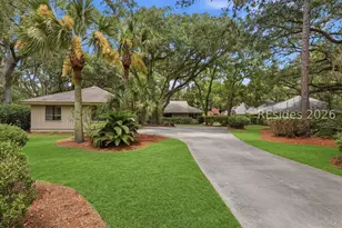 22 Doubloon Dr, Hilton Head Island, SC 29928 - Photo 2