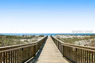 40 Folly Field Rd, Hilton Head Island, SC 29928 - Photo 14