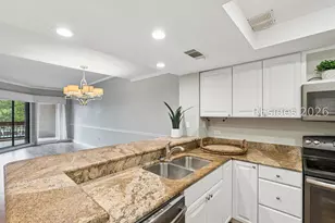 13 Harbourside Ln, Hilton Head Island, SC 29928 - Photo 4