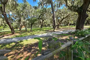 1403 Newcastle St, Beaufort, SC 29902 - Photo 6