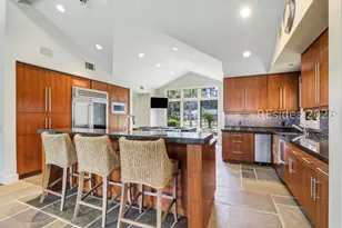 75 Baynard Cove Rd, Hilton Head Island, SC 29928 - Photo 10