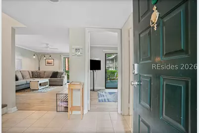 90 Gloucester Road #203, Hilton Head Island, SC 29928 - Photo 8