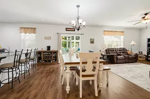 4887 Breeze Way, Beaufort, SC 29907 - Photo 18