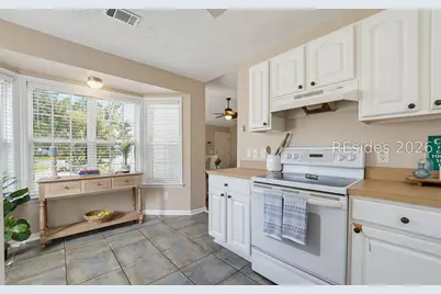 8 Shiney Leaf Court, Beaufort, SC 29907 - Photo 12