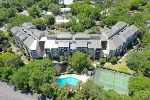 10 S Forest Beach Dr, Hilton Head Island, SC 29928 - Photo 4