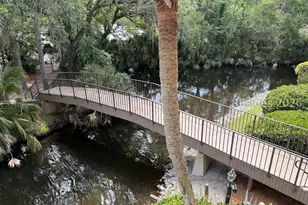 10 S Forest Beach Dr, Hilton Head Island, SC 29928 - Photo 30