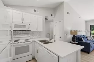 5 Gumtree Rd, Hilton Head Island, SC 29926 - Photo 10