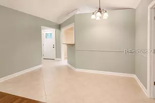 7 Mitchell Ct, Bluffton, SC 29910 - Photo 6