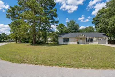 77 Pelican Circle, Beaufort, SC 29906 - Photo 2