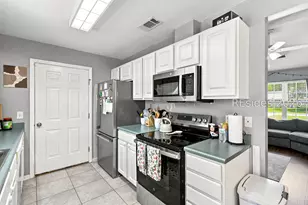 77 Pelican Cir, Beaufort, SC 29906 - Photo 14