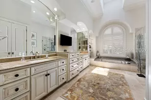 127 Fort Walker Dr, Hilton Head Island, SC 29928 - Photo 34