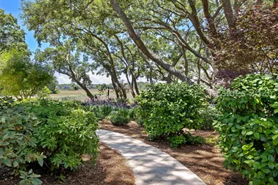 127 Fort Walker Drive, Hilton Head Island, SC 29928 - Photo 64
