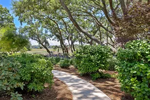 127 Fort Walker Dr, Hilton Head Island, SC 29928 - Photo 64