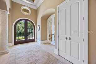 127 Fort Walker Dr, Hilton Head Island, SC 29928 - Photo 6