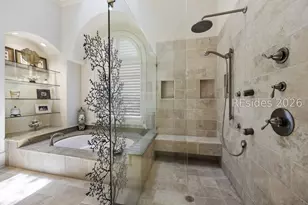 127 Fort Walker Dr, Hilton Head Island, SC 29928 - Photo 32
