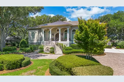 127 Fort Walker Drive, Hilton Head Island, SC 29928 - Photo 4