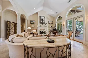 127 Fort Walker Dr, Hilton Head Island, SC 29928 - Photo 10