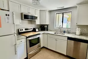 43 Folly Field Rd, Hilton Head Island, SC 29928 - Photo 10