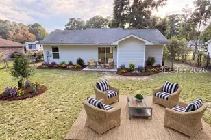 9 Burlington Cir, Beaufort, SC 29906 - Photo 4