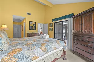 35 Lake Forest Dr, Hilton Head Island, SC 29928 - Photo 18