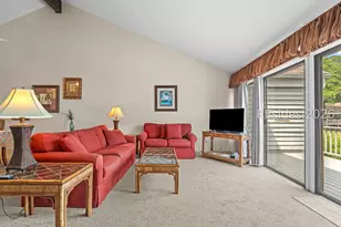 35 Lake Forest Dr, Hilton Head Island, SC 29928 - Photo 16