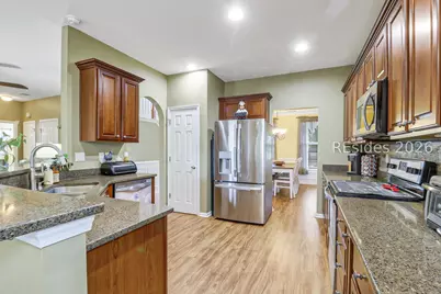 112 Oakesdale Drive, Bluffton, SC 29909 - Photo 6