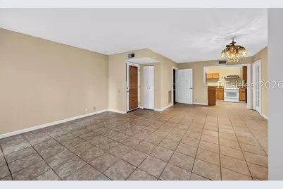 30 Mathews Drive #214, Hilton Head Island, SC 29926 - Photo 6