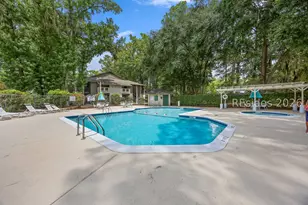 30 Mathews Dr, Hilton Head Island, SC 29926 - Photo 22