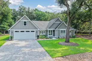 24 Alumni Rd, Beaufort, SC 29907 - Photo 2