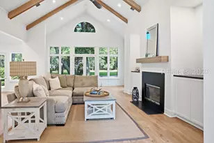 8 Oketee Ct, Hilton Head Island, SC 29926 - Photo 2