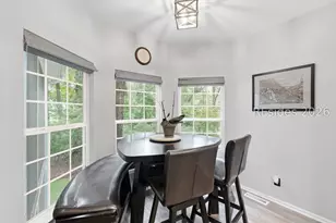 10 Victoria Square Dr, Hilton Head Island, SC 29926 - Photo 14