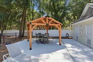 10 Victoria Square Dr, Hilton Head Island, SC 29926 - Photo 40