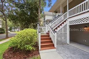10 Victoria Square Dr, Hilton Head Island, SC 29926 - Photo 2