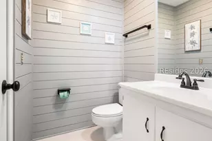 63 Shipyard Dr, Hilton Head Island, SC 29928 - Photo 38
