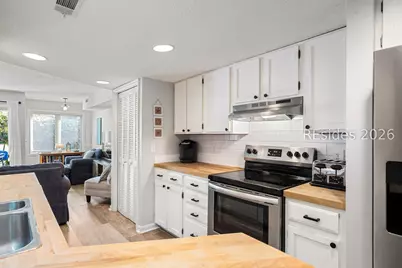 24 Deallyon Avenue #6, Hilton Head Island, SC 29928 - Photo 6