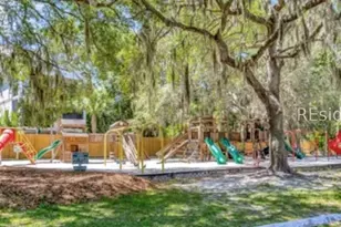 40 Folly Field Rd, Hilton Head Island, SC 29928 - Photo 24