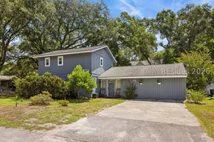 10 Camellia St, Hilton Head Island, SC 29928 - Photo 2