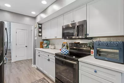 10 Camellia Street, Hilton Head Island, SC 29928 - Photo 16